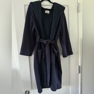 UGG Men’s Navy Robinson Hooded Robe Size M/L